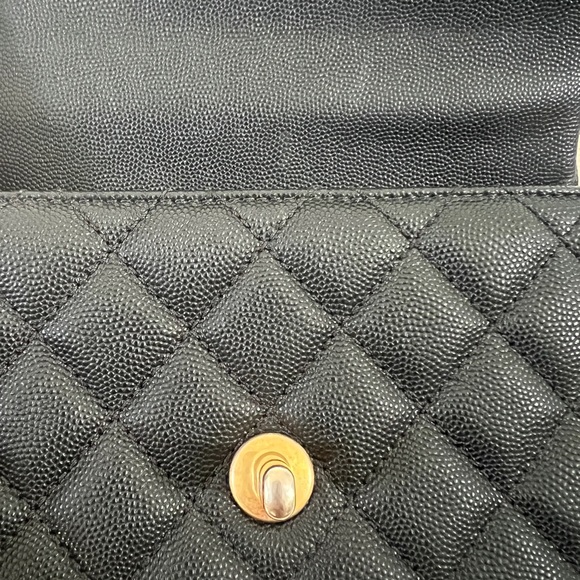 🚫SOLD🚫 Chanel Caviar Quilted Mini Coco Handle Flap Black - Picture 10 of 15